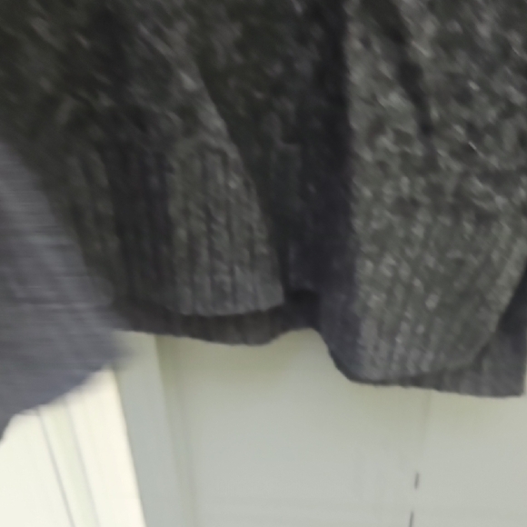 L.L. Bean Charcoal Knit Sweater - Picture 6 of 7